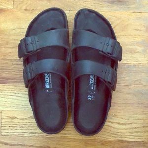 Black Birkenstock Arizonas